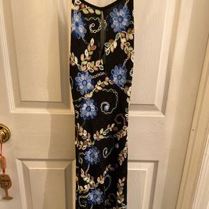 Black Lace Venus Maxi-Dress